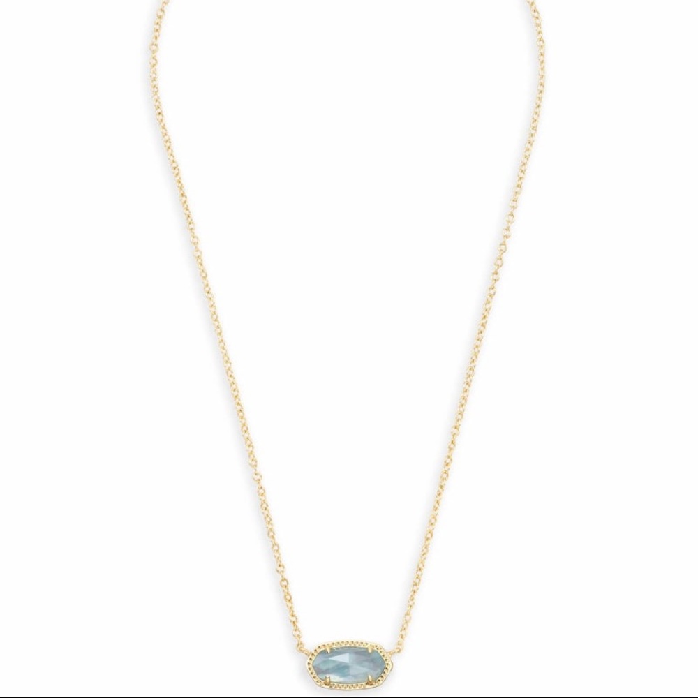 Kendra Scott necklace